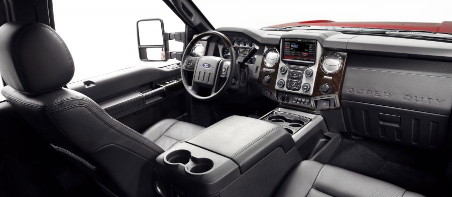  Ford F-250 Super Duty Platinum 2013 года  (фото 21 из 38)